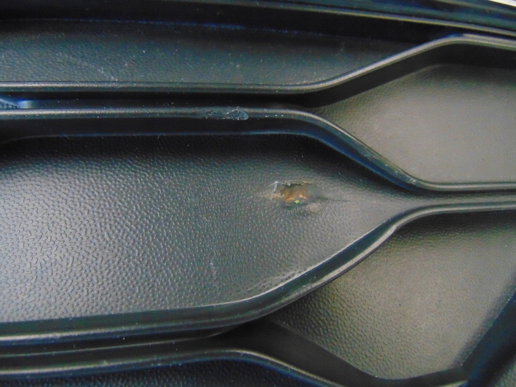 фото №8, Решётка бампера средняя перед vw taigo 2g7853671