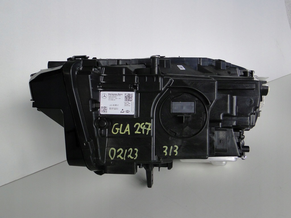 фото №13, Mercedes gla 247 h247 лампа передняя правая led