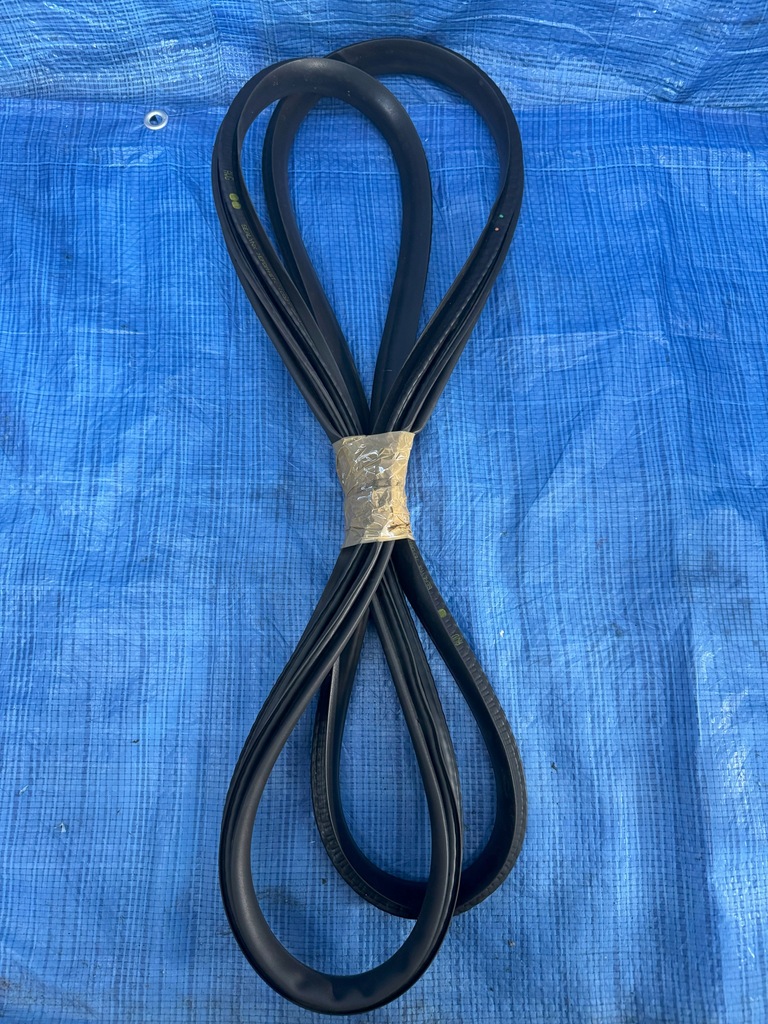 фото №1, Прокладка двері перед лівий renault megane v e-tech