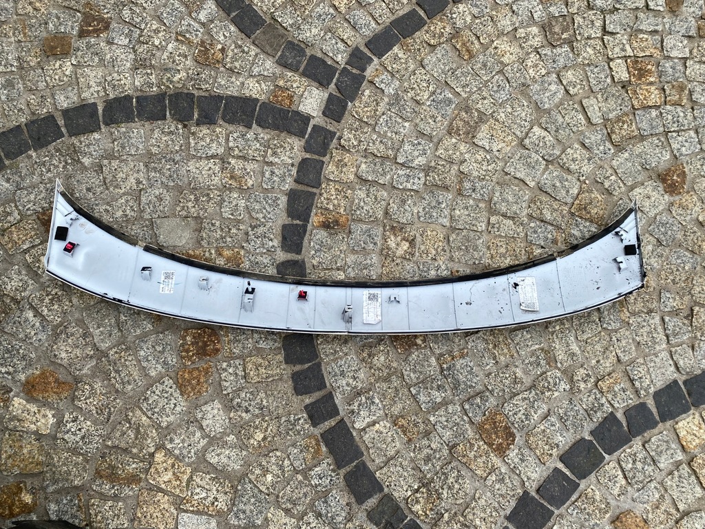 фото №9, Kia proceed спойлер накладка кришки багажника задня 87311-j7700 оригінал