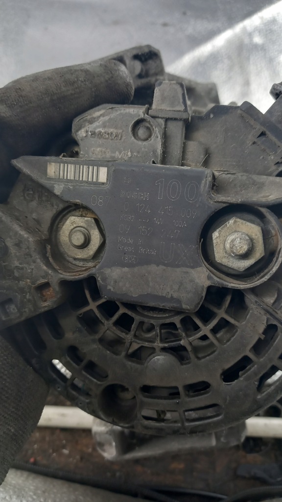 Генератор opel vectra c 2.2b 03r седан 0124415003 Оригинал