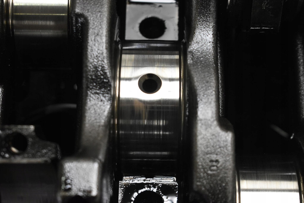 Блок низ  двигатель wał citroen jumper 2 2 2.2 hdi 100 km 99-15 Оригинал