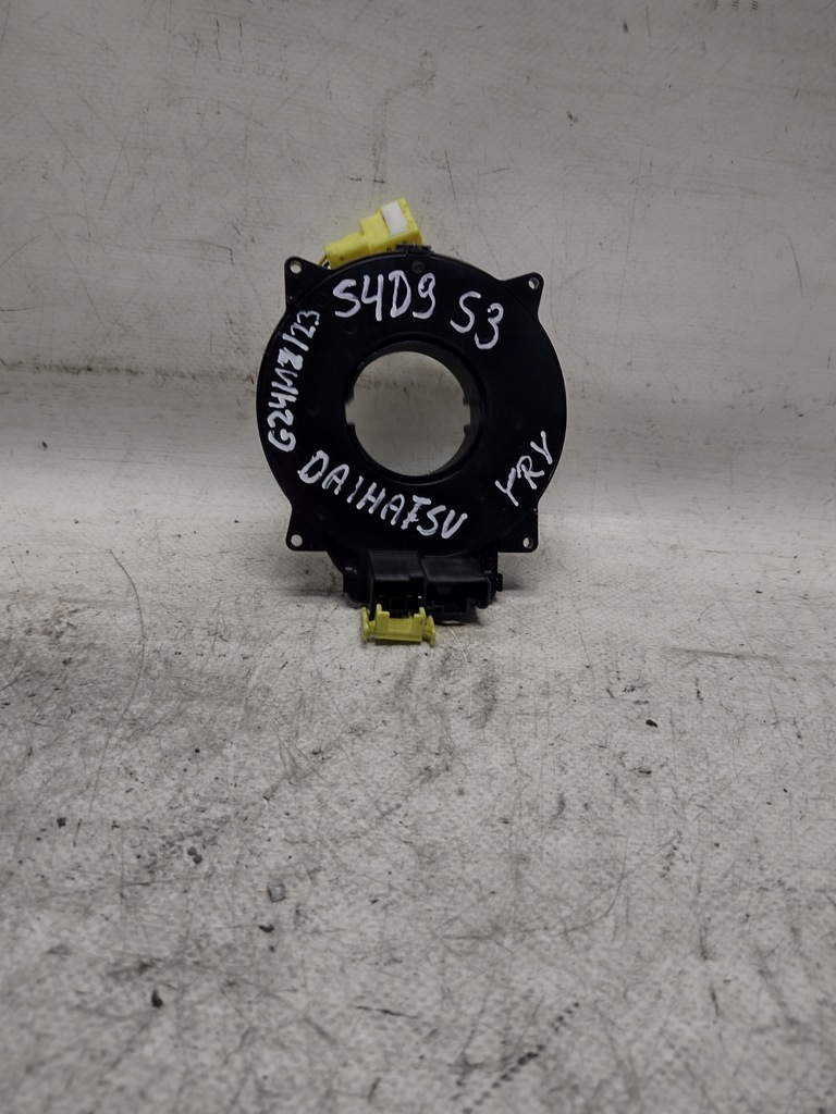 фото №1, Стрічка шлейф подушки безпеки daihatsu yrv