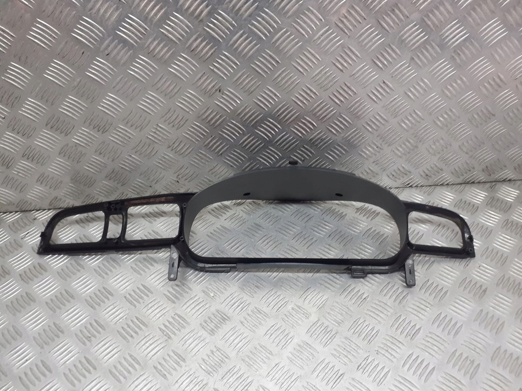 фото №3, Рамка защита спидометра subaru legacy iii