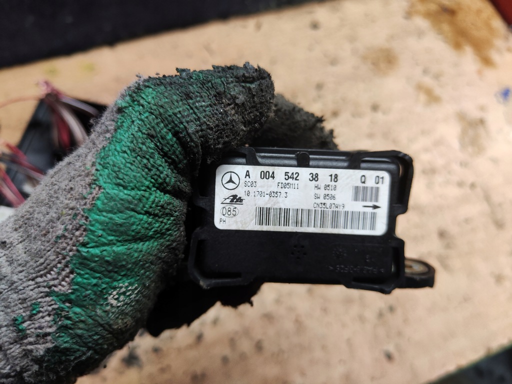 фото №1, Mercedes w251 r klasa модуль esp