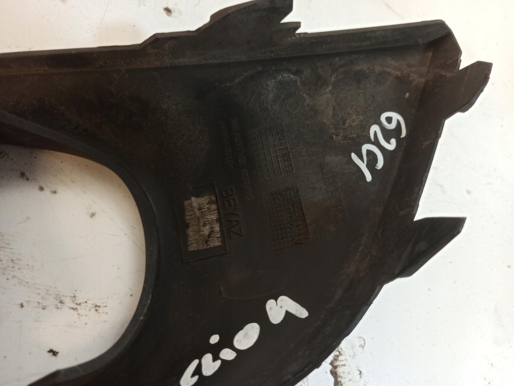 Купить Renault clio 4 iv 0,9tce решётка бампера правая 261a39715r