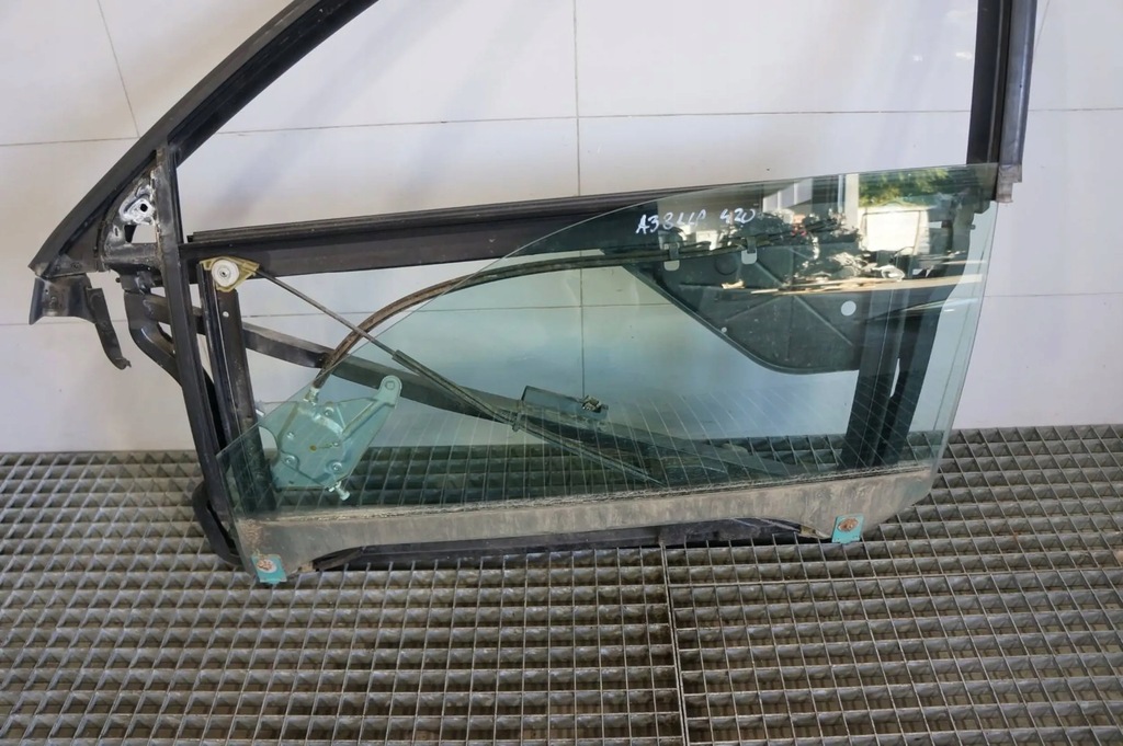 фото №5, Механизм подъемник рама дверь левый перед передняя - audi a3 i 8l хэтчбек