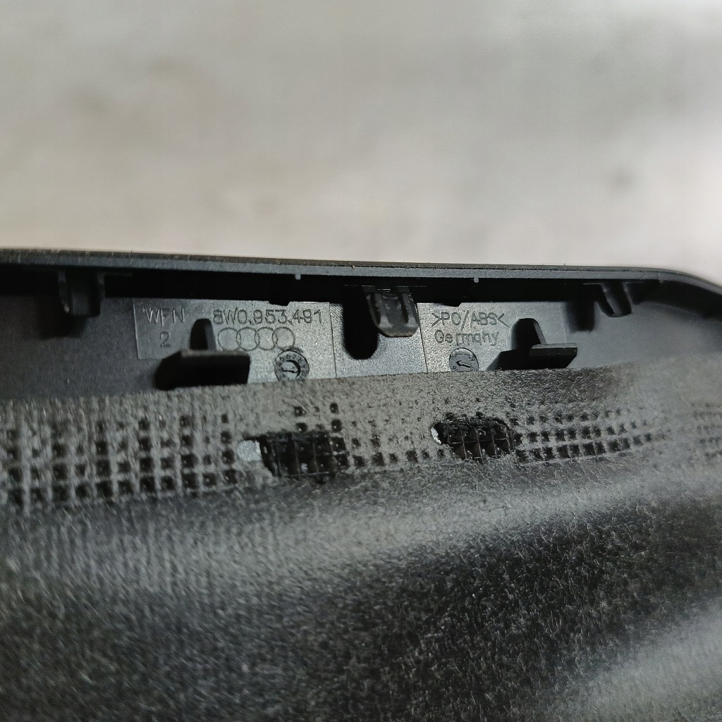 Audi a5 18- накладка колонки кермового америка 8w0953491 в Україні