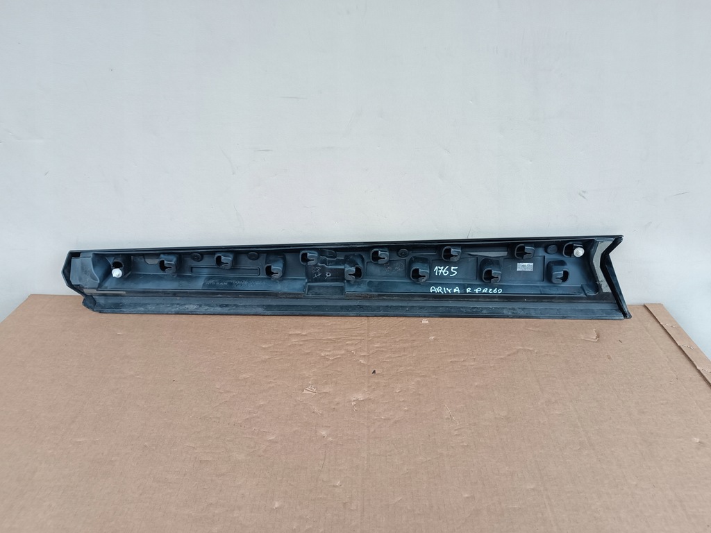 фото №7, Nissan ariya молдинг na дверь правое перед передние 80876 5mp5a