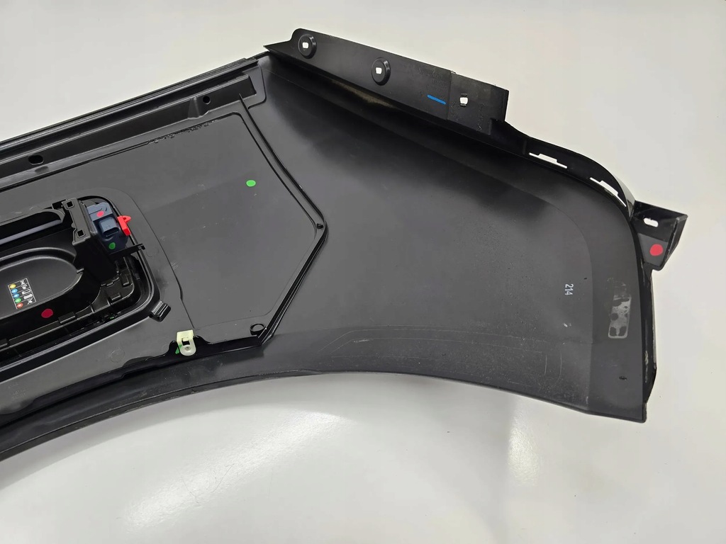 фото №10, Крила панель задній з розетка заряджання bmw i3 i01 13- правий задня