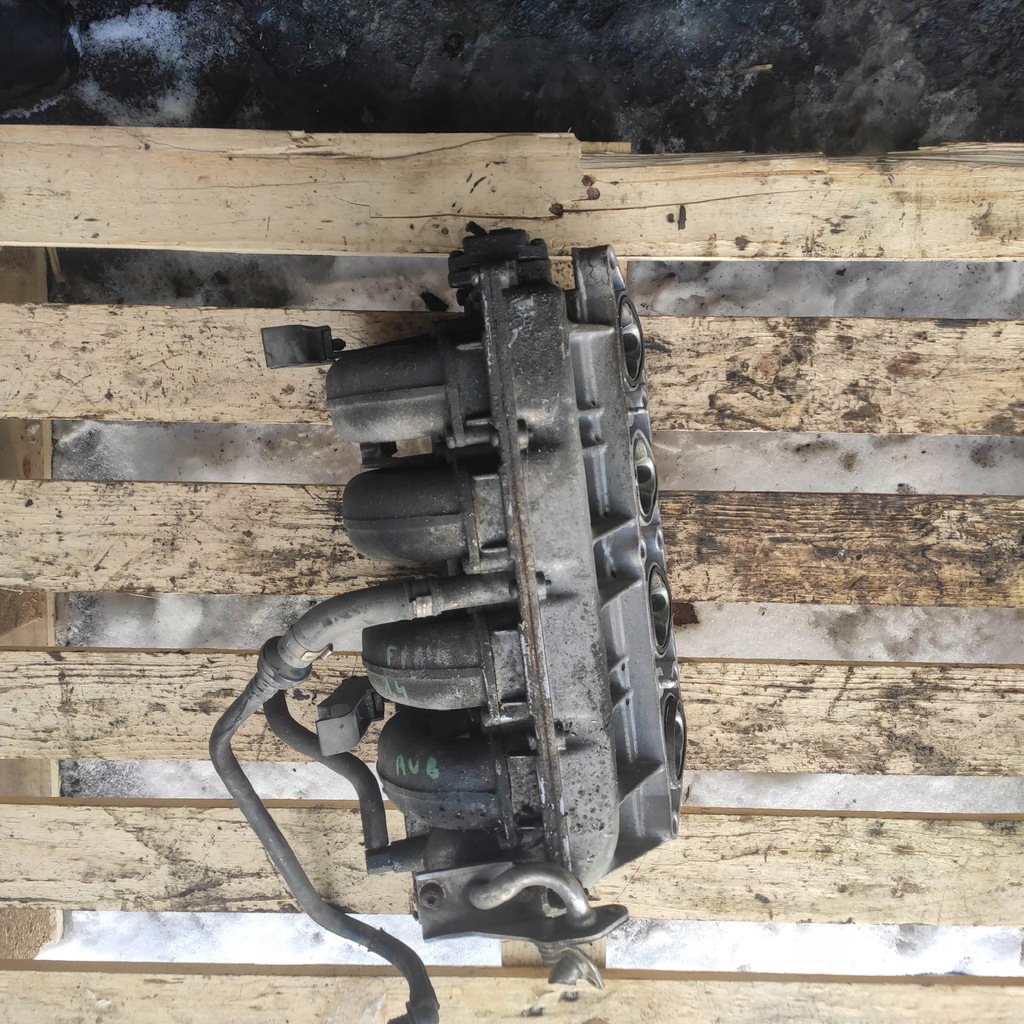 фото №1, Колектор всмоктуючий vw golf 4 iv bora 036129711