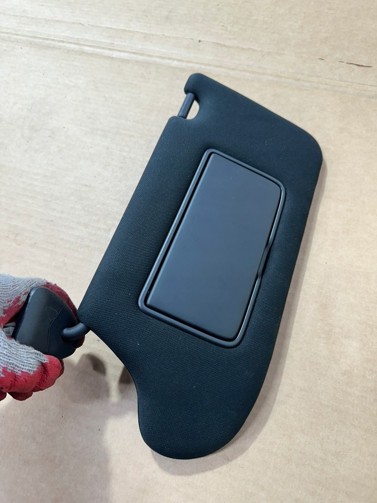 Козирок лівий, сонцезахисний козирок ліва, накладка ліва infiniti m30, q70 чорний Київ