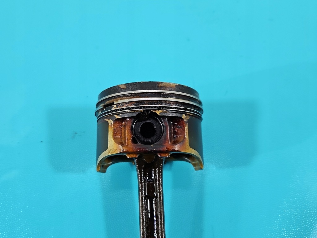 фото №2, Поршень шатун renault clio iii 1.2 16v