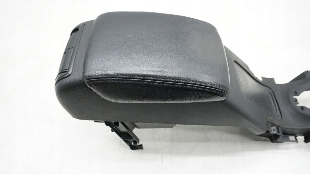 Тунель середній підлокітник saab 9-3 93 ii 12790310 в Україні