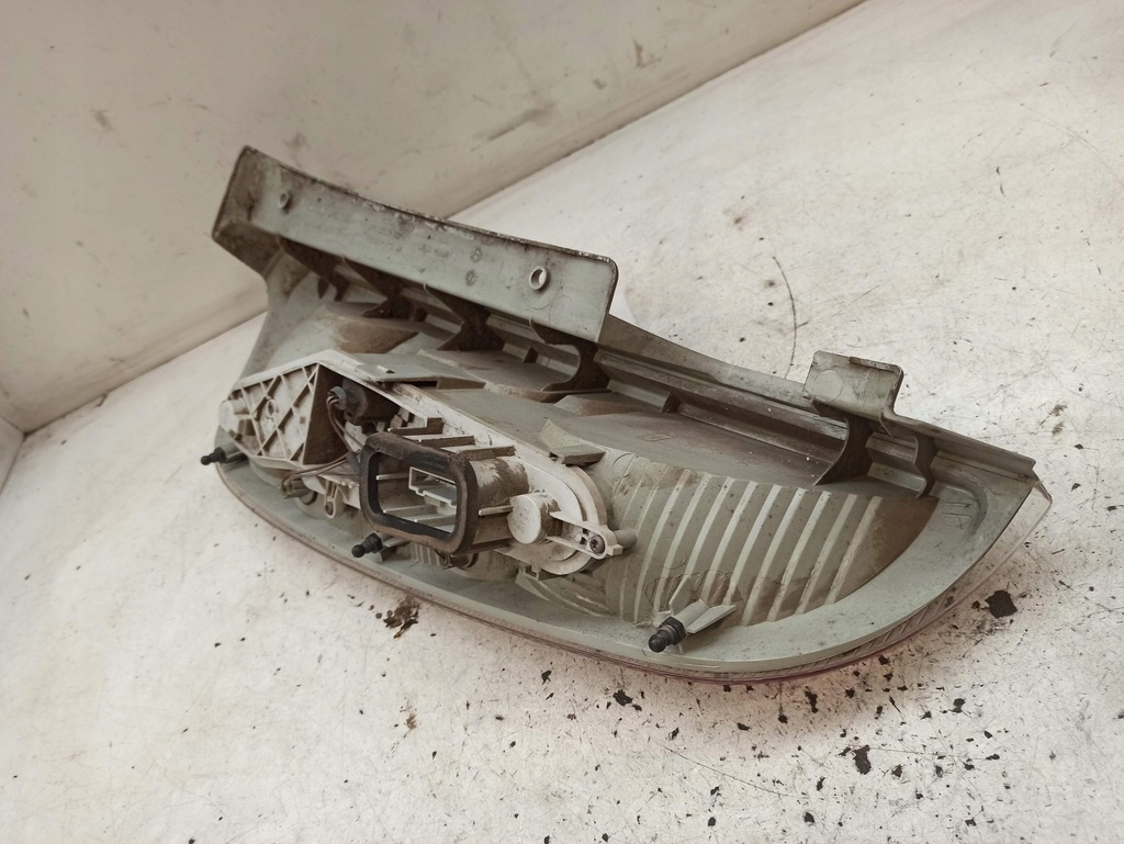 фото №12, Skoda roomster лампа задня задня ліва 5j7945095