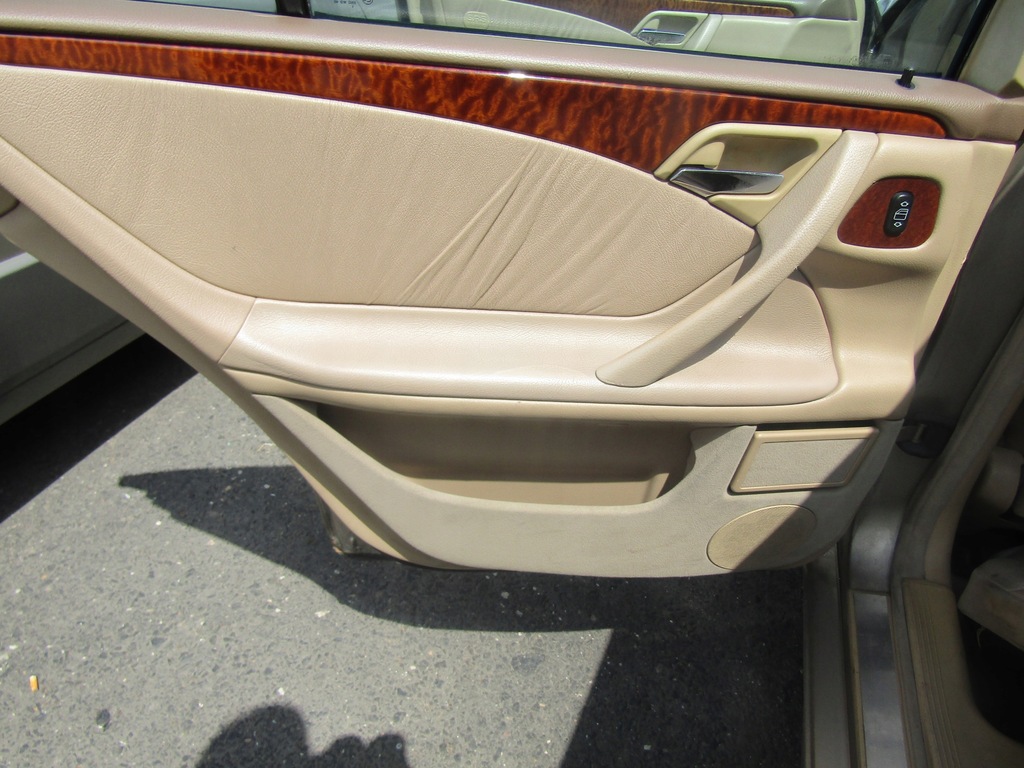 фото №12, Mercedes w210 99-03 lift сиденье левый правый заднее сиденье задняя обивка дверь