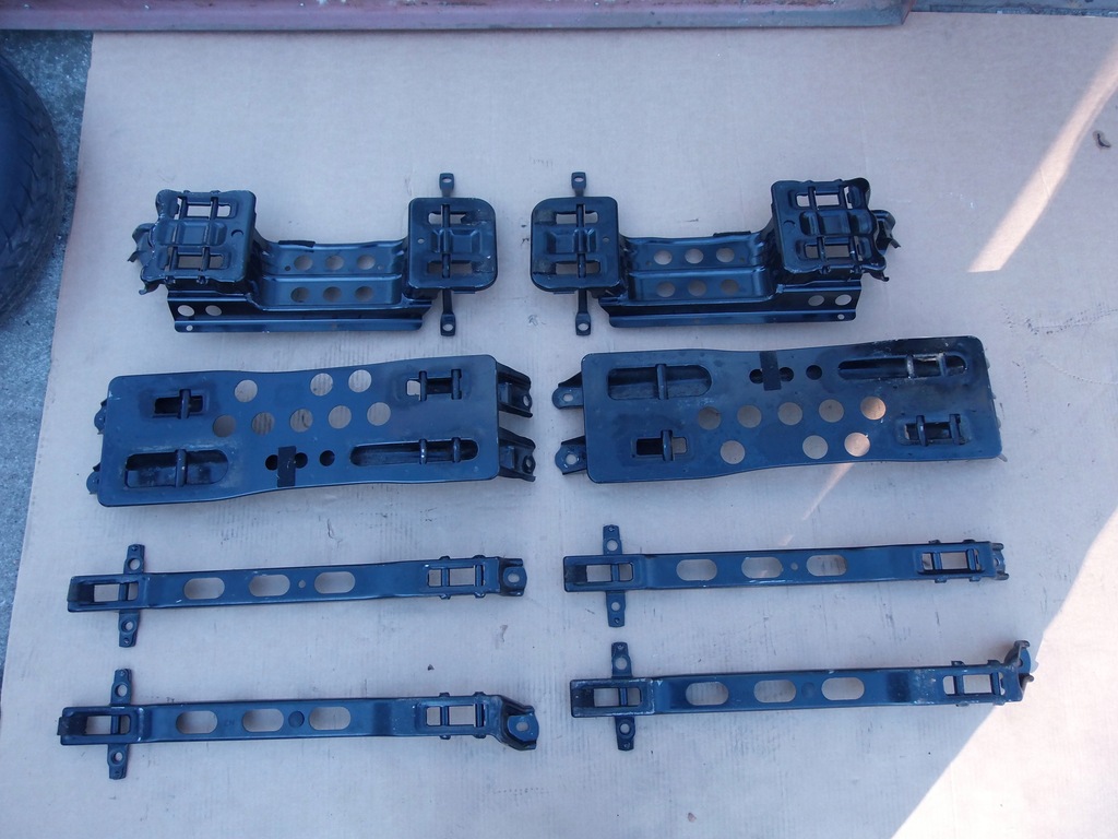 фото №10, Кронштейн каркас сидіння комплект toyota avensis verso 01-03r