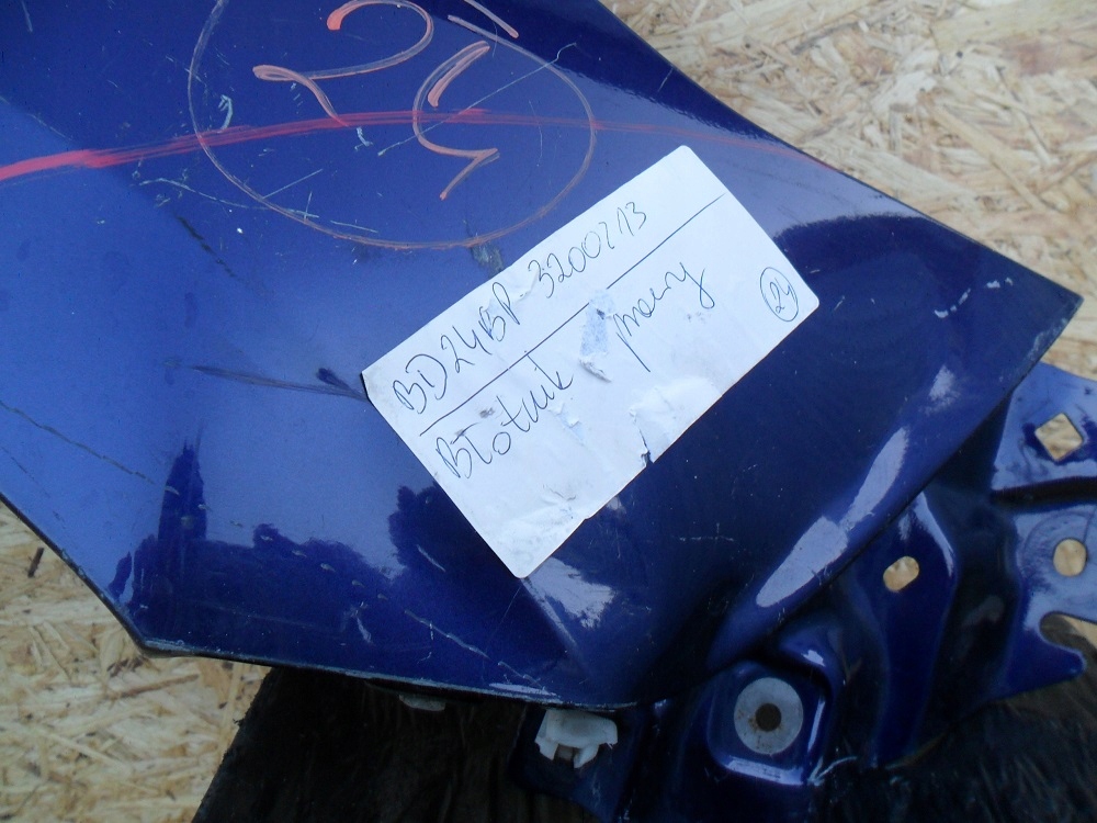 фото №8, Mazda 5 cr 2005- крыло правый