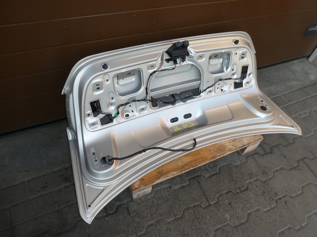 фото №12, Кришка багажника багажника задня vw jetta vi sedan