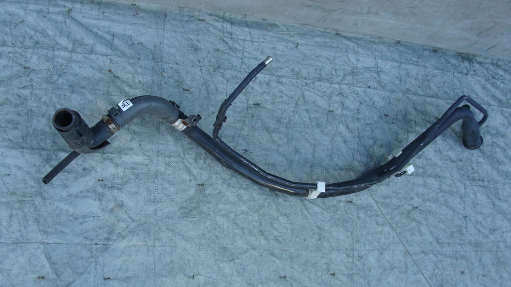 фото №10, Toyota rav4 iv 2.5 гібрид заливна горловина труба пального europa 77278-48020