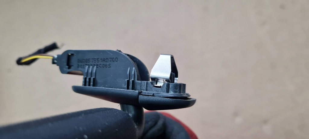 фото №9, A4 b9 8w s3 8y a3 защита козырёк солнцезащитная левая sline a5 8w0857551