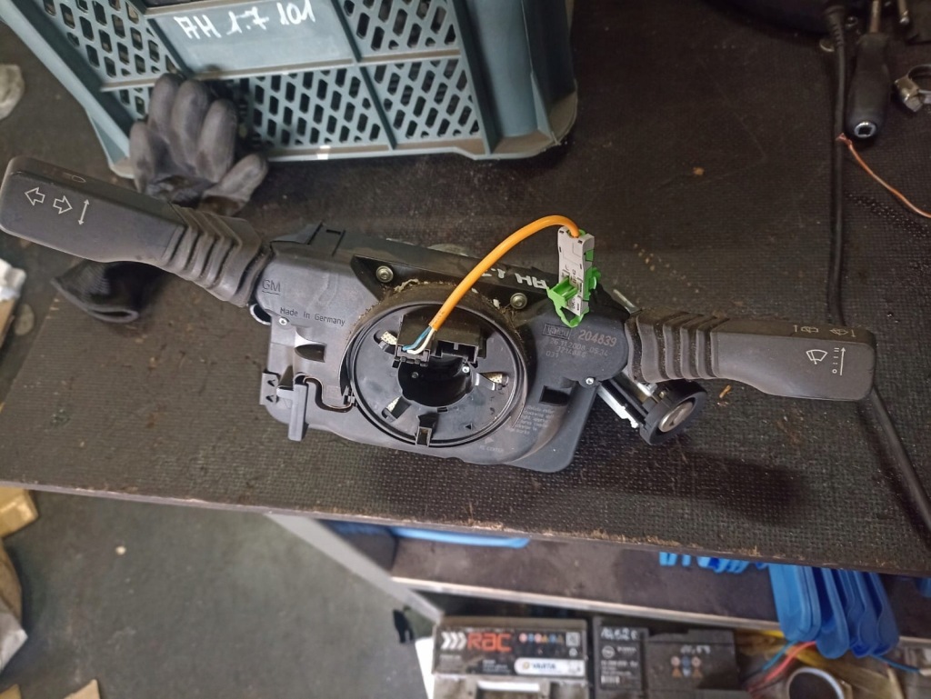 фото №1, Opel astra h переключатель комбинированный 13313709 js