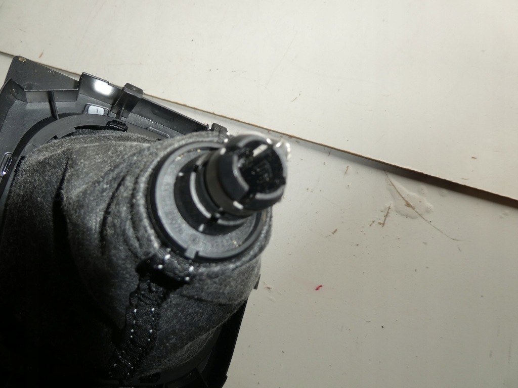 фото №9, Vw golf vi чохол ручка передач 5k0711113r