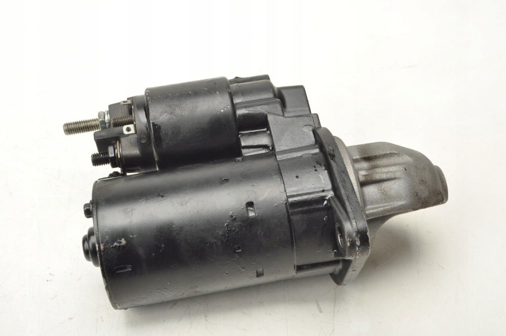 Купити Bmw e90 e91 2.0 стартер stardax stx200237