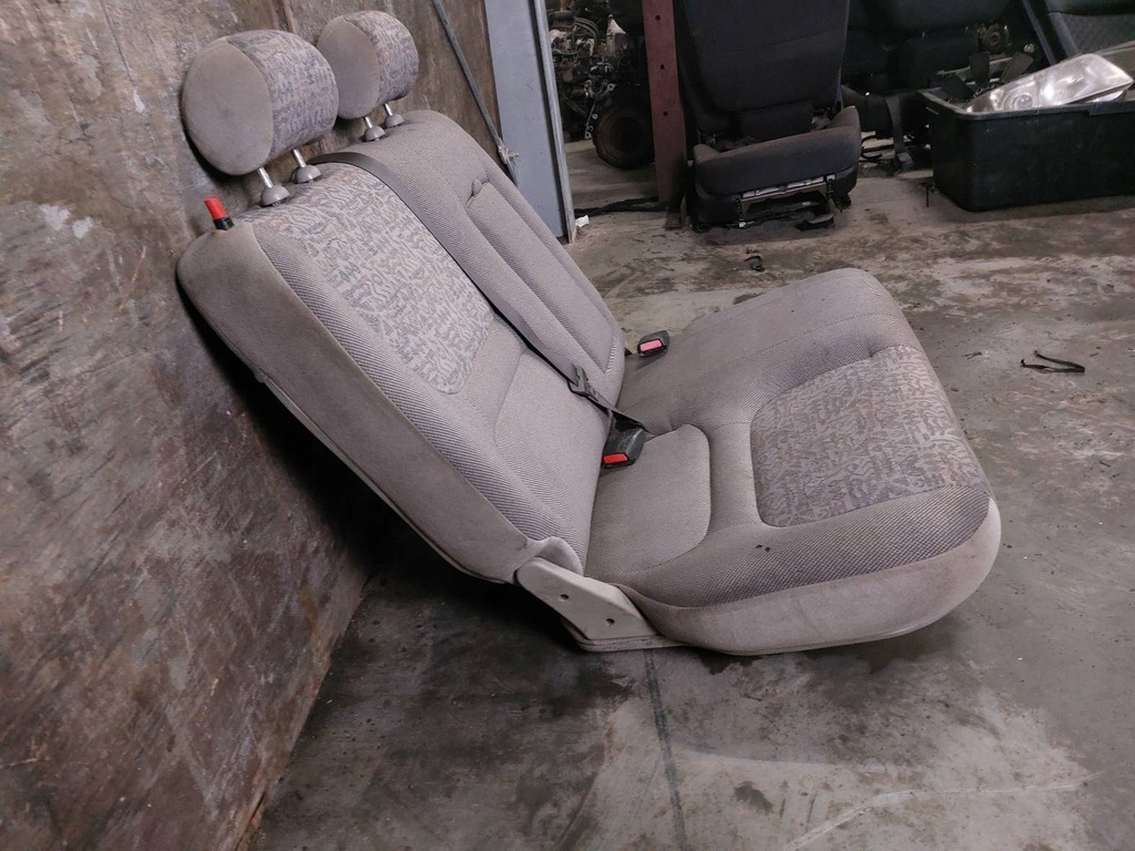 фото №3, Сиденья комплект левый правый заднее сиденье задняя freelander i