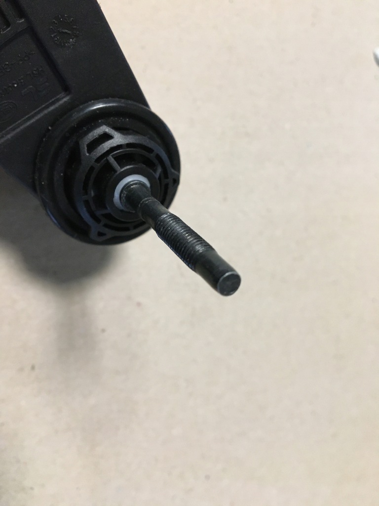 фото №7, Kia rio iv yb 17- моторчик лампы фара перед