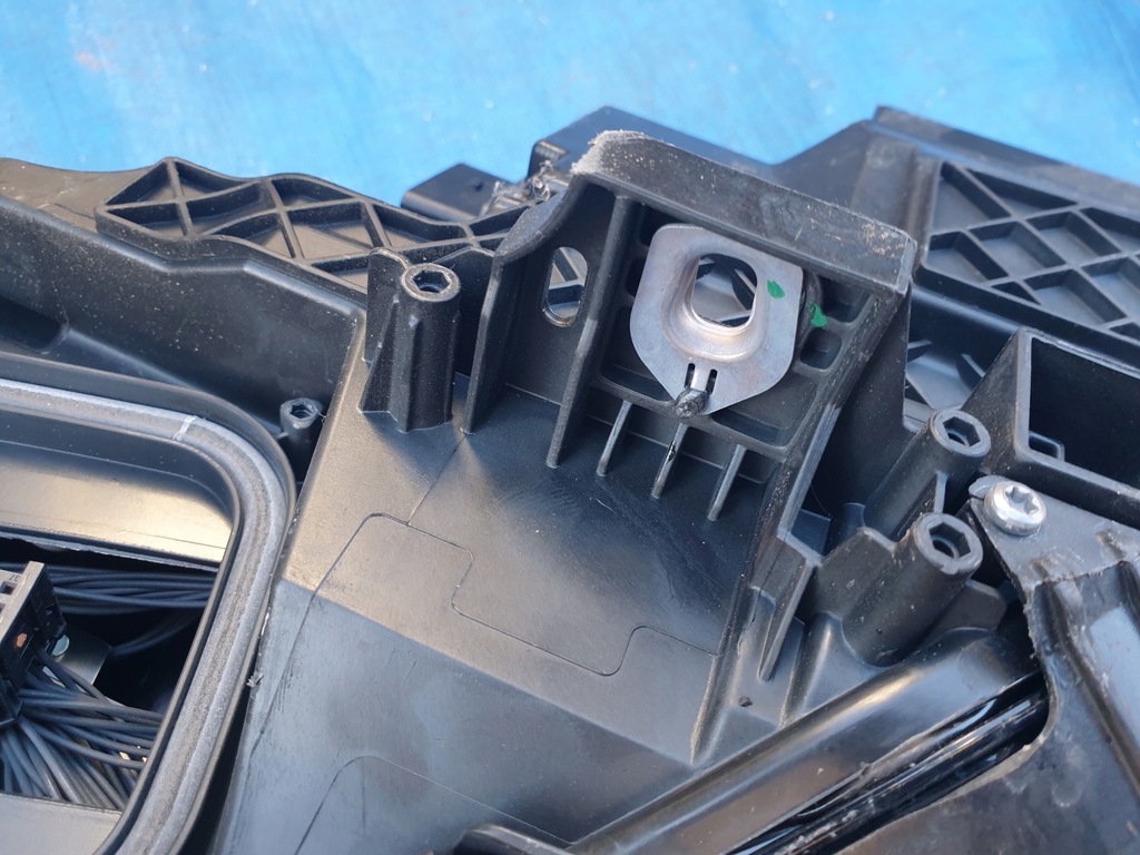 фото №6, Mercedes gla x156 w156 w x 156 лампа передняя левая