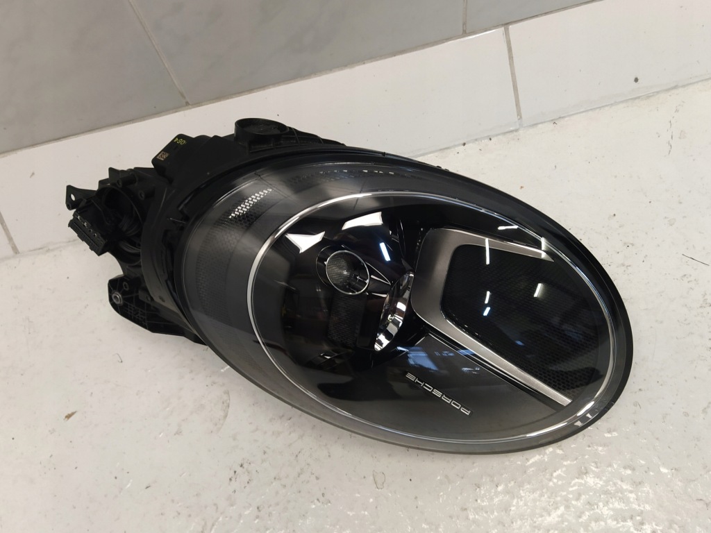 фото №5, Porsche carrera 992 911 лампа фара full led ліва перед przenia nowa