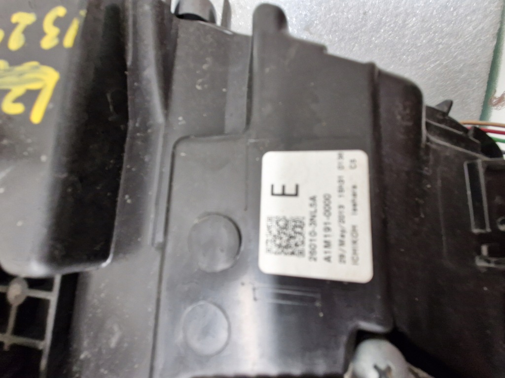 фото №9, Nissan leaf i лампа правый правая перед передняя led europa