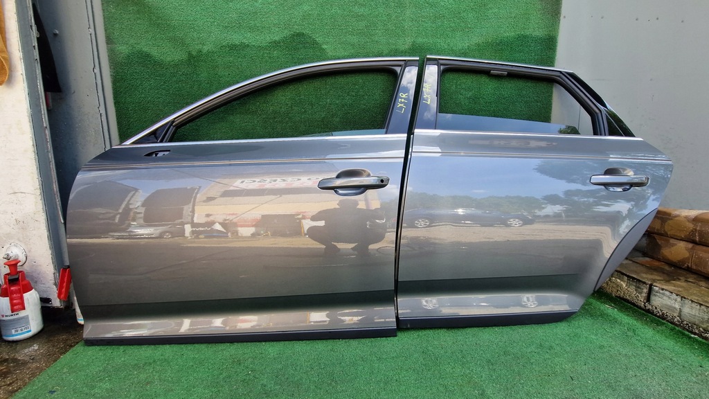 фото №10, Audi a4 b9 lx7r дверь левая