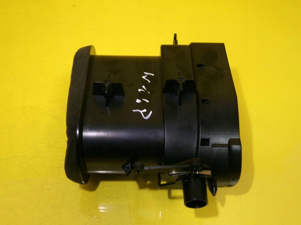 Боковая решётка обдув правая mercedes-benz a w168 1688300254 nr1333 Киев