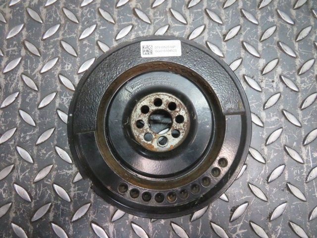 фото №1, Шкив 079105251ap audi a7 a8 a6 c7 4.0 tfsi