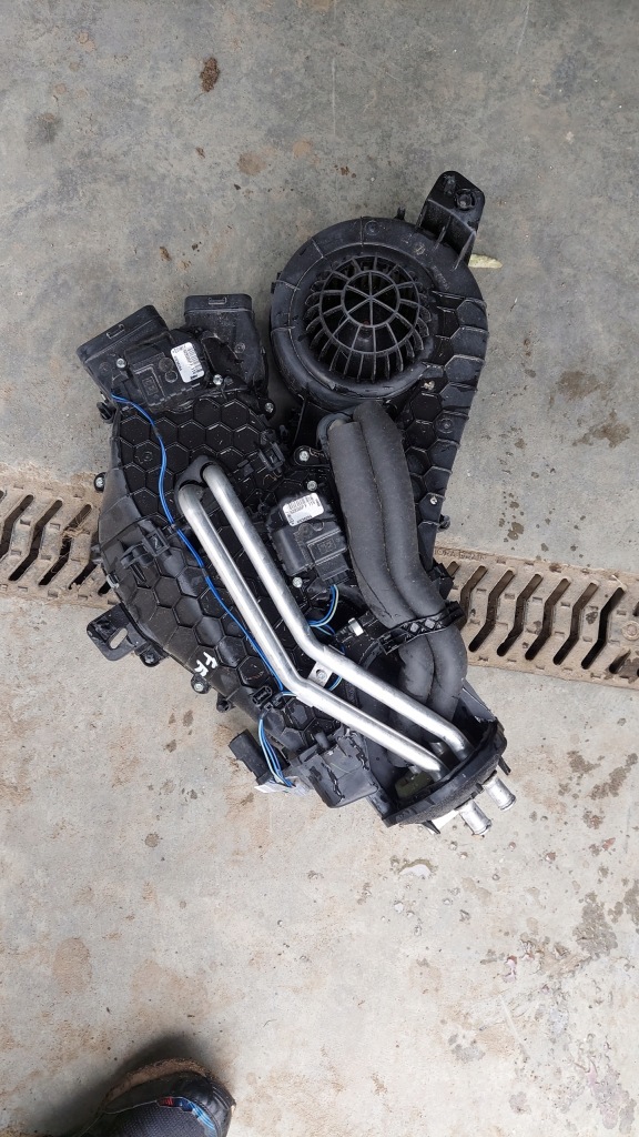 фото №1, Journey freemont 08-20r смеситель испаритель задняя