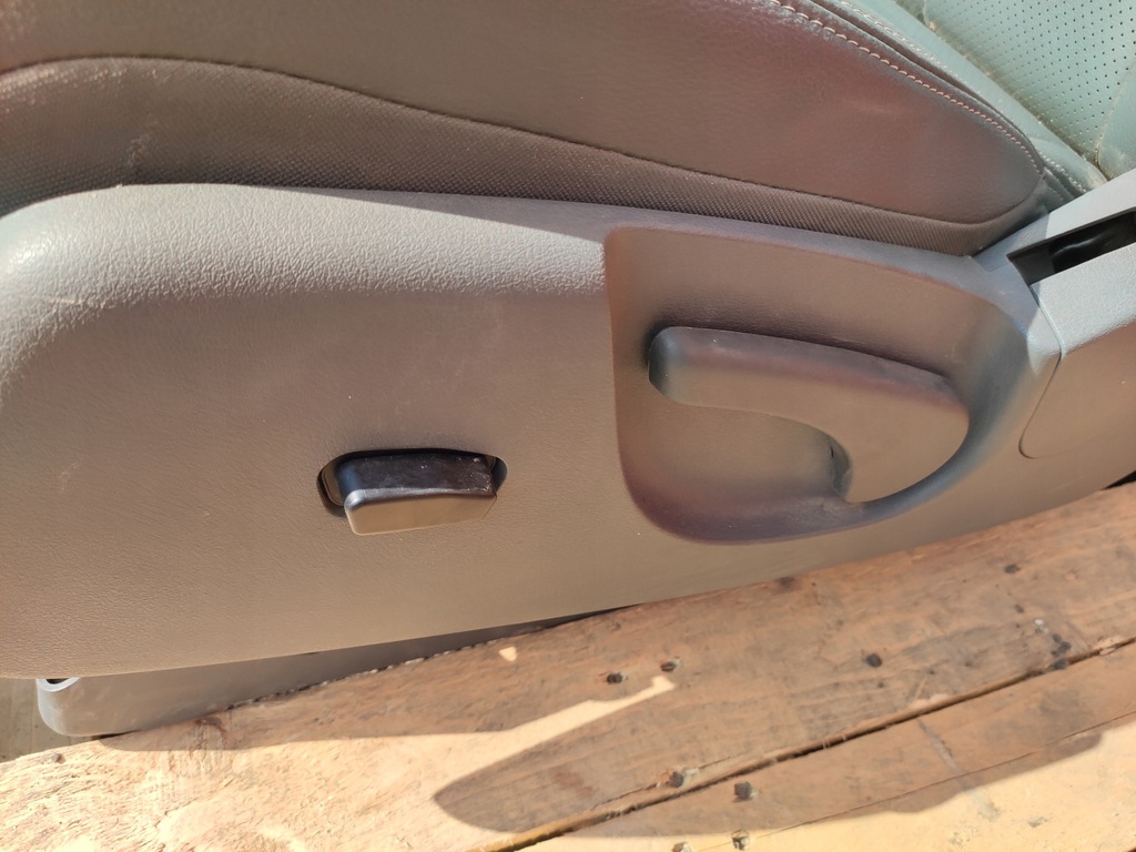 фото №9, Jeep cherokee liberty kk 07-12 сидіння водія лівий перед шкіра гарний