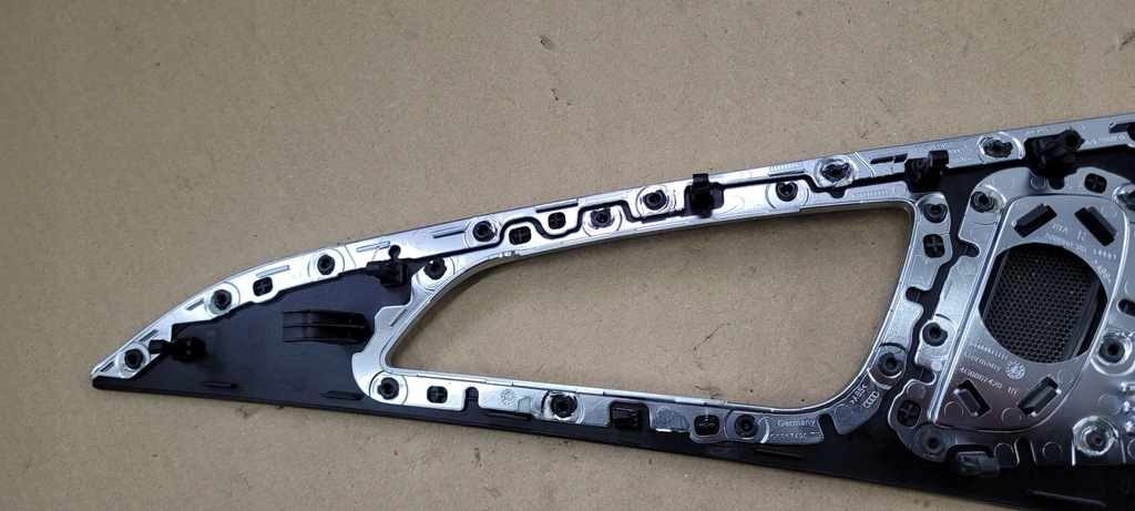 фото №9, A6 c7 4g молдинг захист dekor двері правий задня 4g0867420