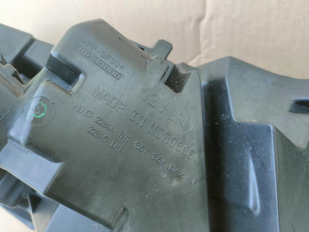 фото №11, Лампа передняя правая opel corsa f full led