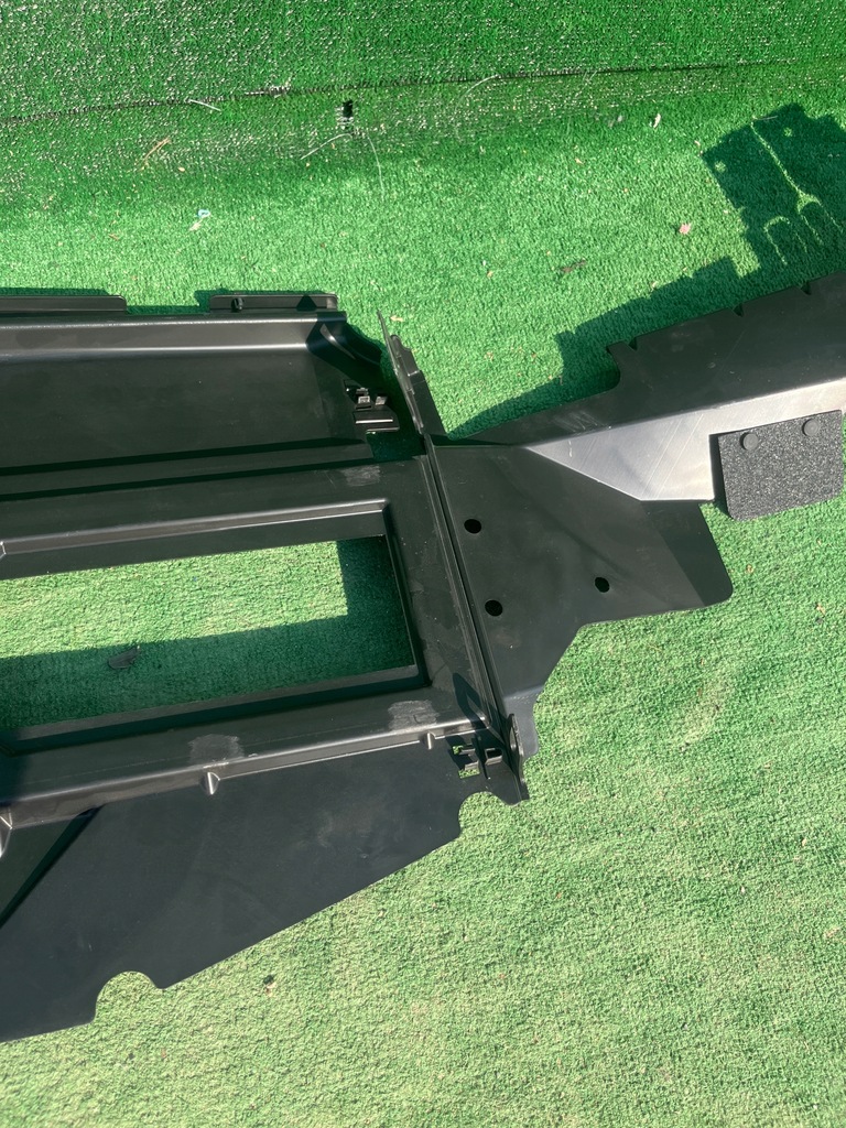 фото №15, 2016-21 chevrolet camaro lower дефлектор