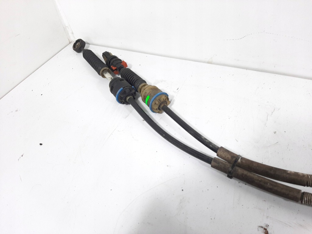 фото №16, Volvo s40 ii 1.6d 06r вибірник домкрат передач троси 5передача 30759424 30711902