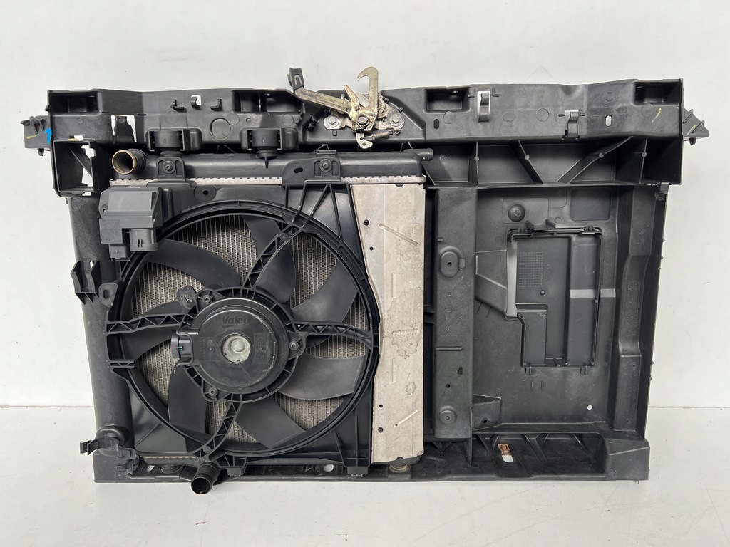 фото №10, Pas передний радиатор citroen c3 ii 1.4