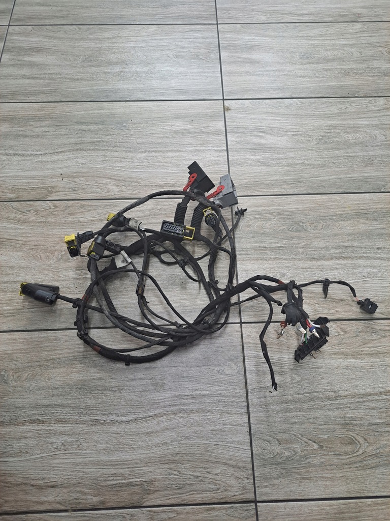 фото №1, Электропроводка жгут света перед volvo fh fm 4