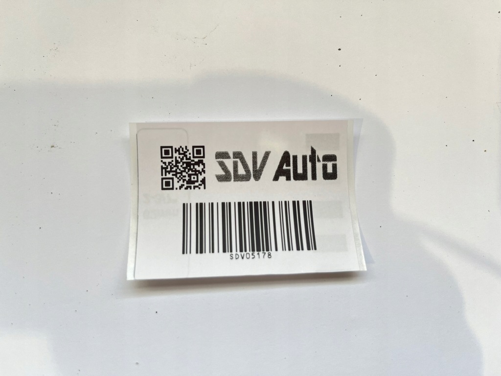 Кришка клапанів mercedes w w126 w123 r107 280 1100160905 Зі Шроту