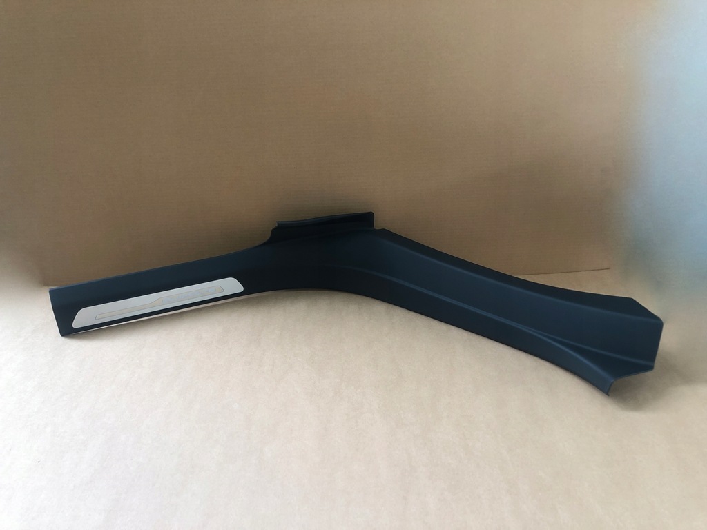 фото №1, Audi оригінальний номер 4h4864607t молдинг поріг підсвічена