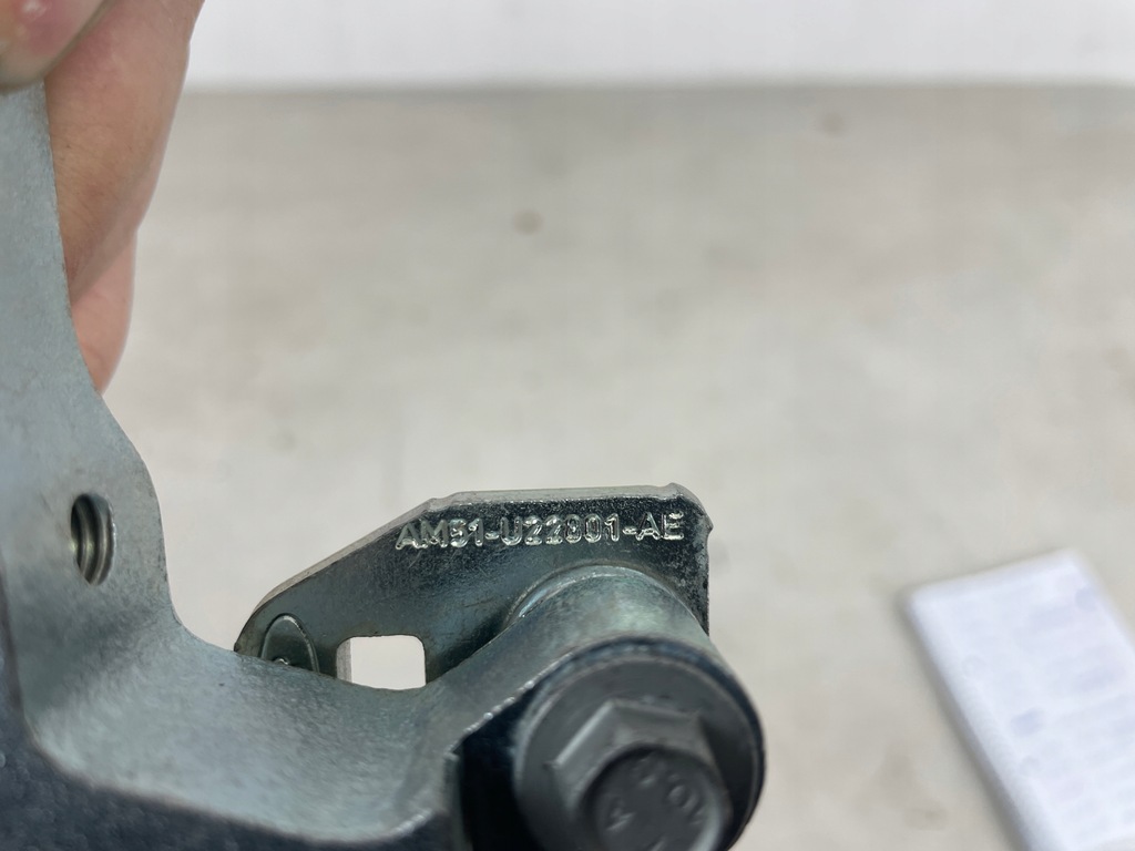 фото №5, Петля двері ford focus am51-u22801-ae