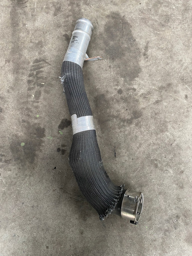 фото №1, Jeep grand cherokee wk2 3.0 шланг інтеркулер