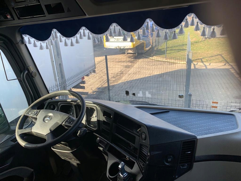 фото №8, Каркас кабіни mercedes actros mp4 eu