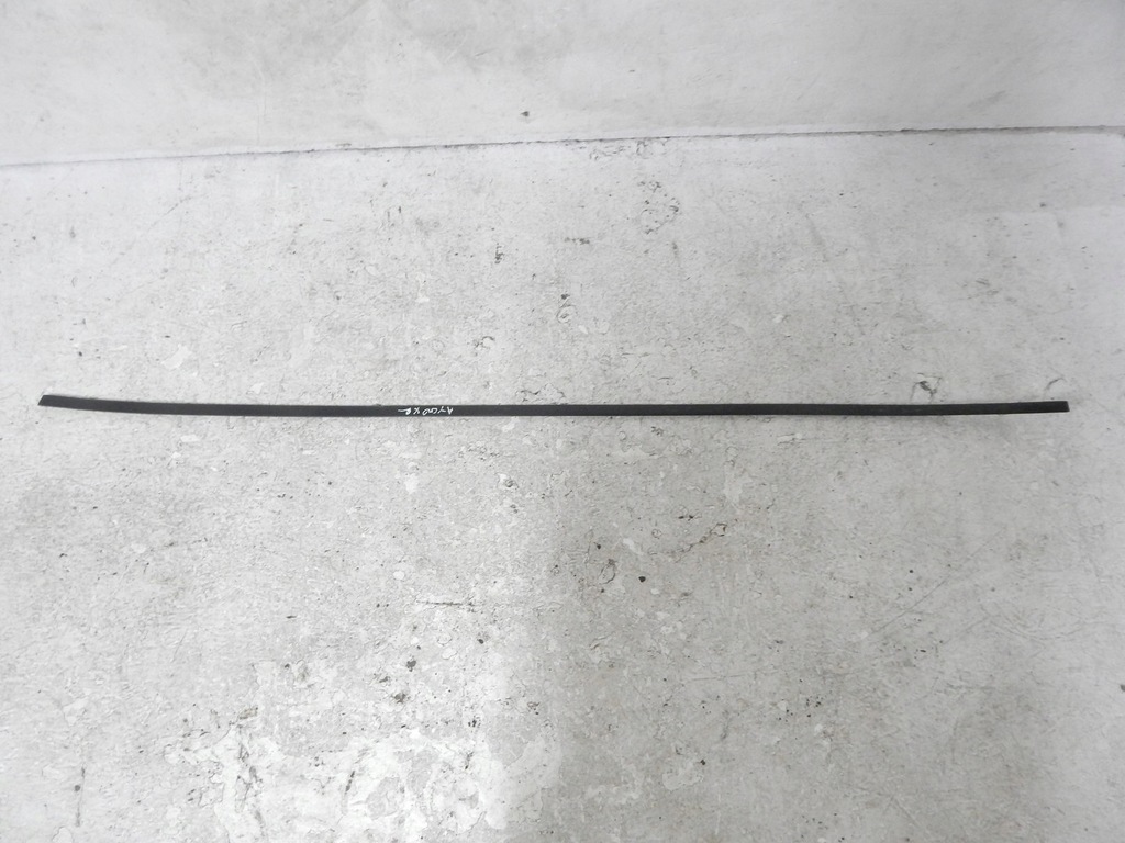 фото №1, Молдинг кровельная левая toyota aygo x 22-24